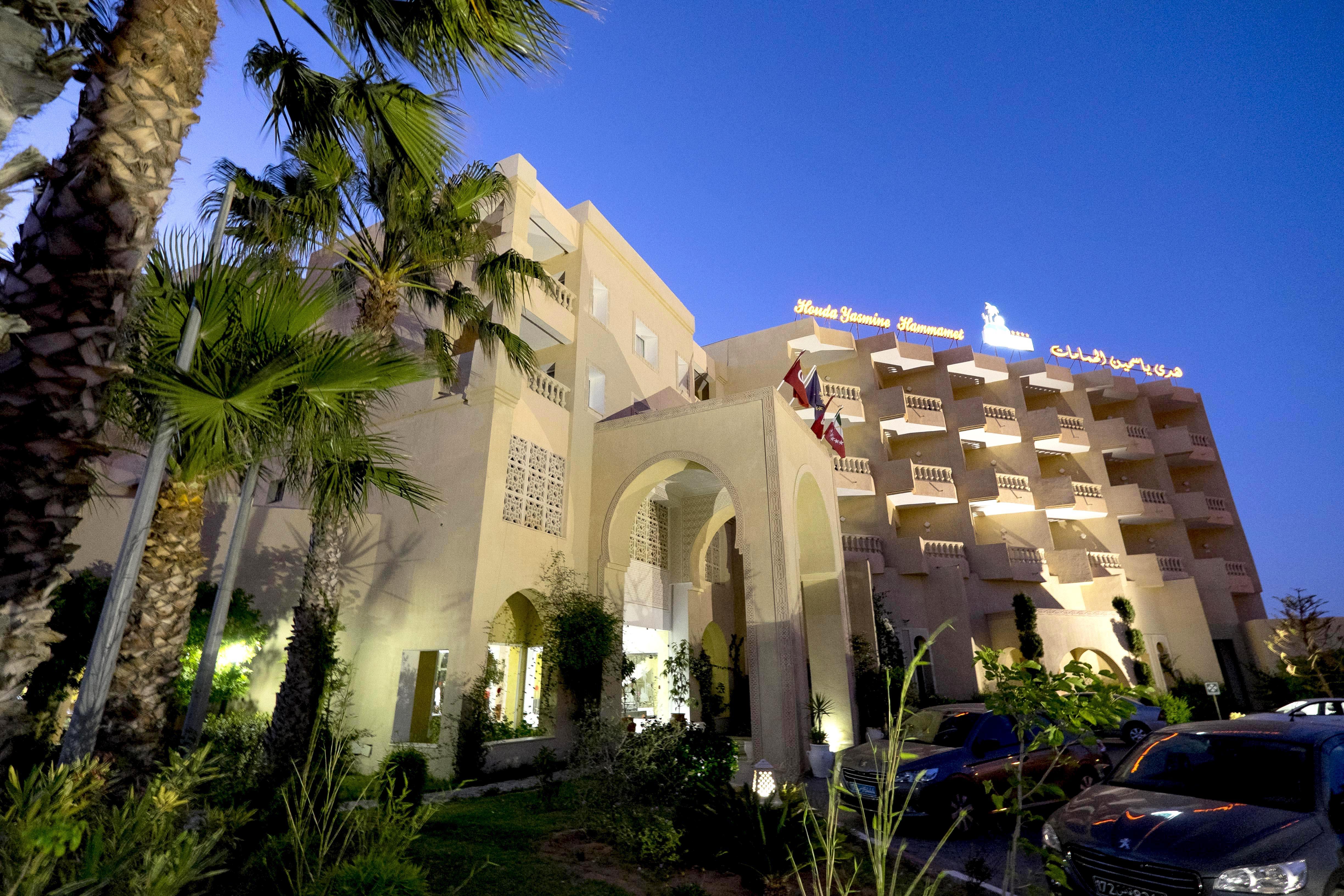 houda yasmine hammamet 4 тунис