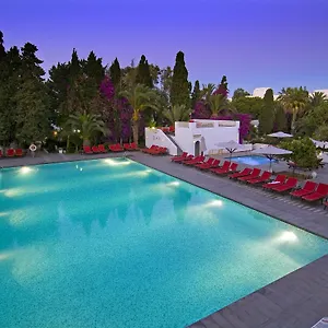 Hotel The Orangers And 4*