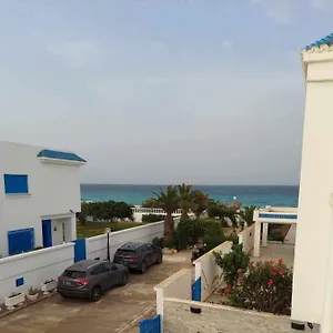 Avec Vue Sur Nord A Cote De L'hotel Sultan *
